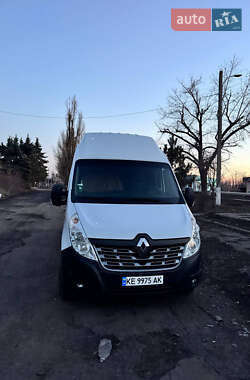 Грузовой фургон Renault Master 2017 в Лозовой