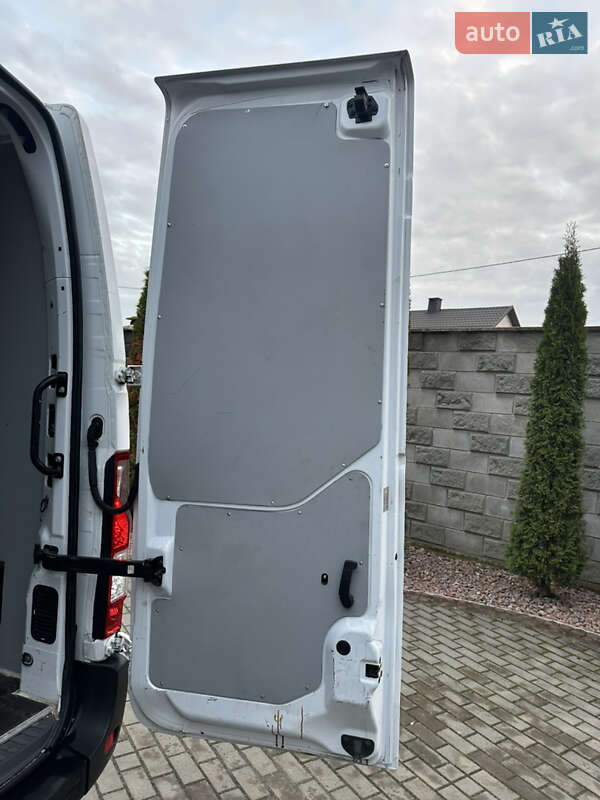 Грузовой фургон Renault Master 2021 в Луцке фото 29 Грузовой фургон Renault Master 2021 в Луцке