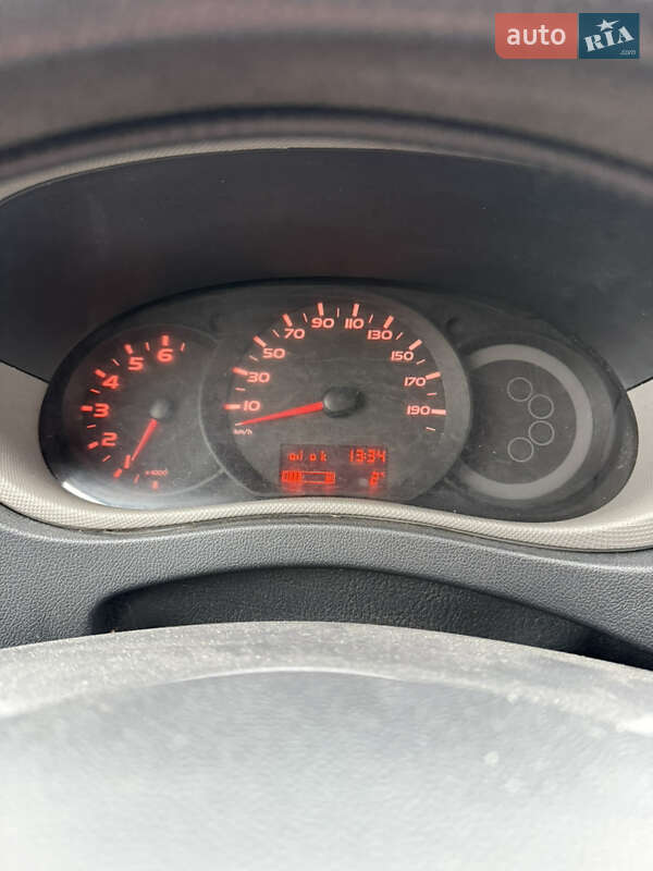 Микроавтобус грузовой (до 3,5т) Renault Master 2013 в Кропивницком фото 14 Микроавтобус грузовой (до 3,5т) Renault Master 2013 в Кропивницком