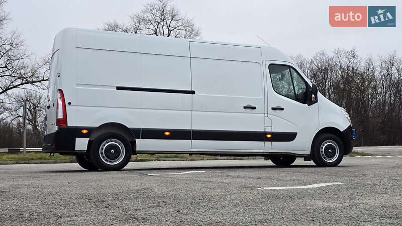 Вантажний фургон Renault Master 2018 в Житомирі
