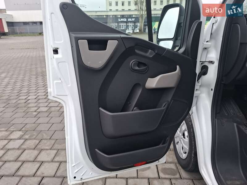 Минивэн Renault Master 2015 в Черкассах фото 10 Минивэн Renault Master 2015 в Черкассах