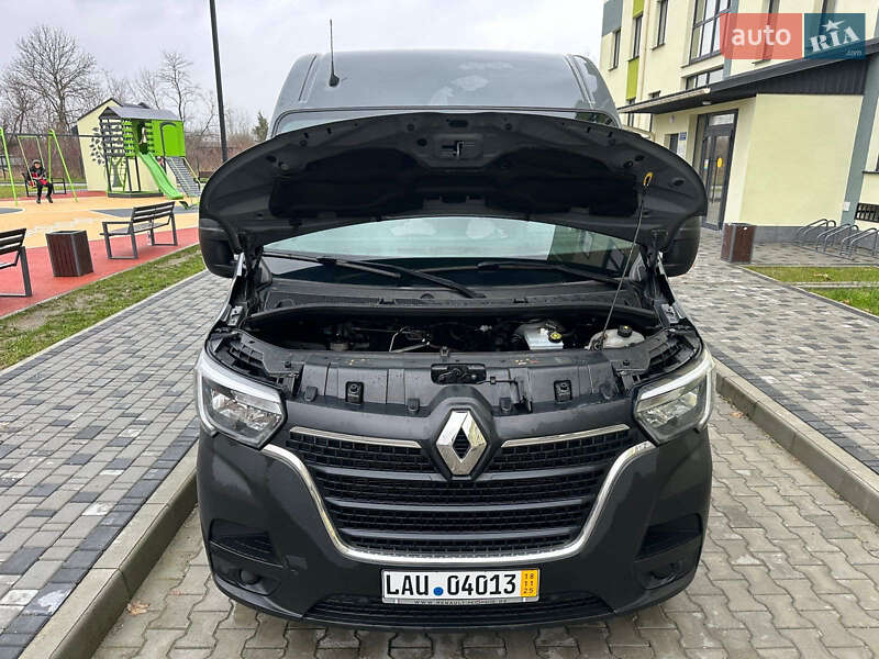 Грузовой фургон Renault Master 2022 в Киеве