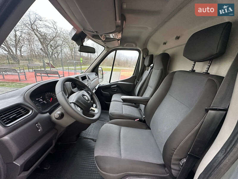 Грузовой фургон Renault Master 2022 в Киеве