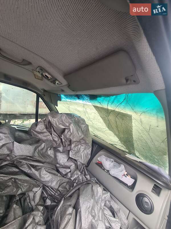 Минивэн Renault Master 2005 в Киеве фото 8 Минивэн Renault Master 2005 в Киеве