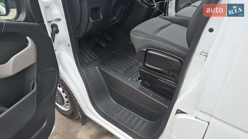 Вантажний фургон Renault Master 2018 в Житомирі фото 15 Вантажний фургон Renault Master 2018 в Житомирі