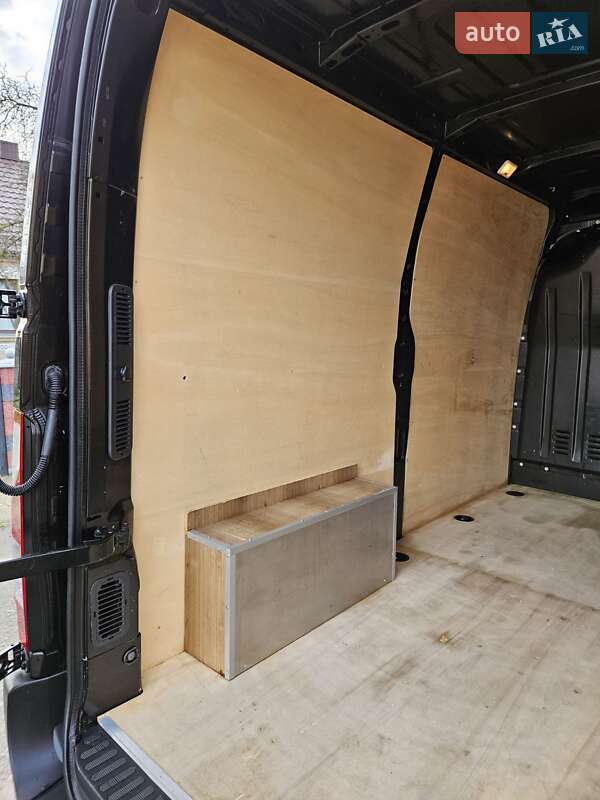 Вантажний фургон Renault Master 2022 в Дубні