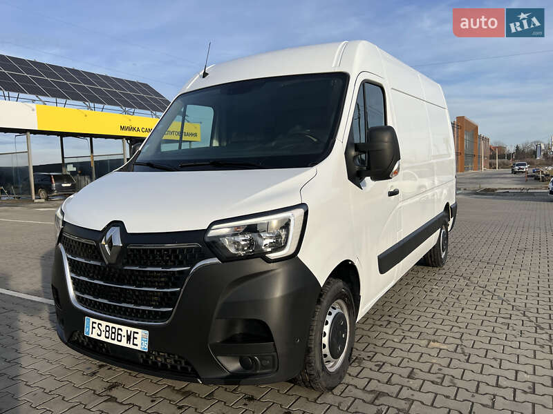 Вантажний фургон Renault Master 2020 в Луцьку
