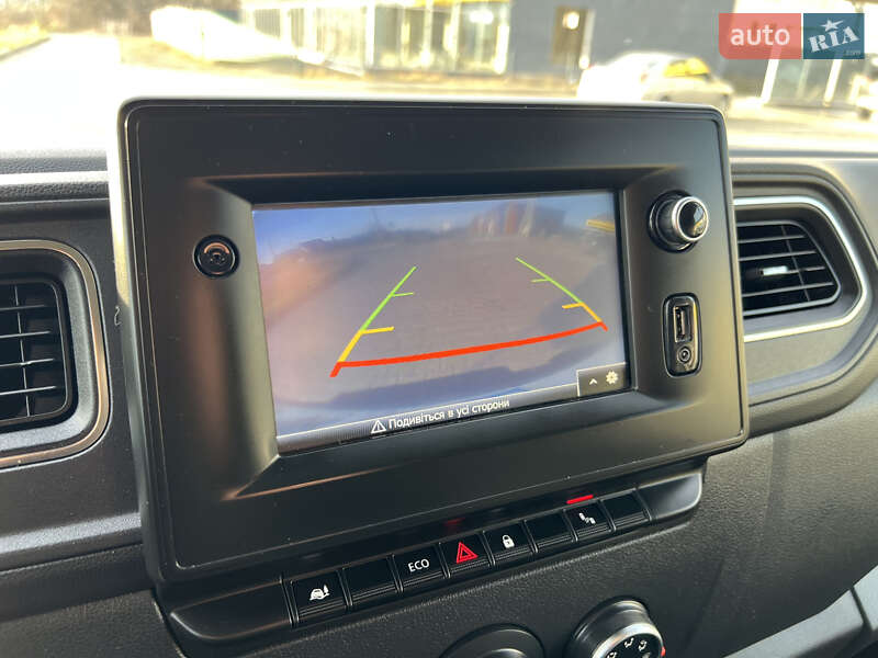 Вантажний фургон Renault Master 2020 в Луцьку