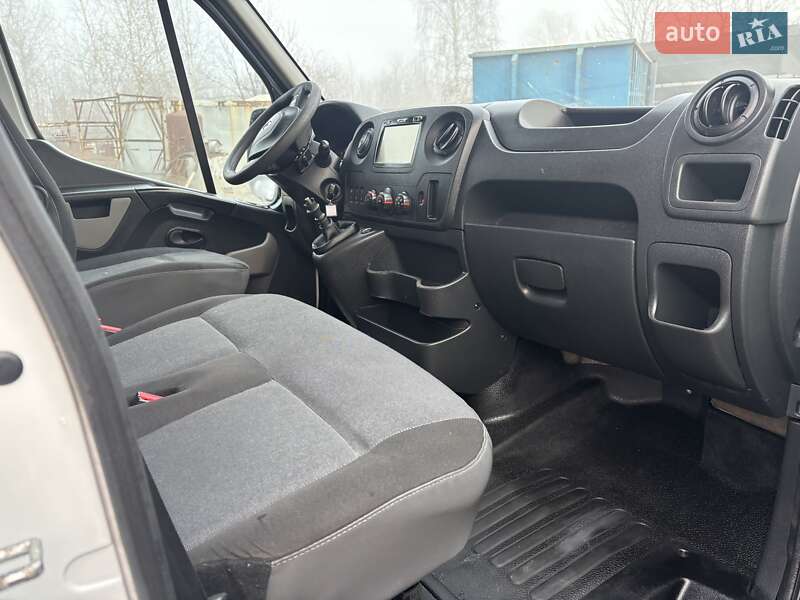 Грузовой фургон Renault Master 2019 в Нововолынске