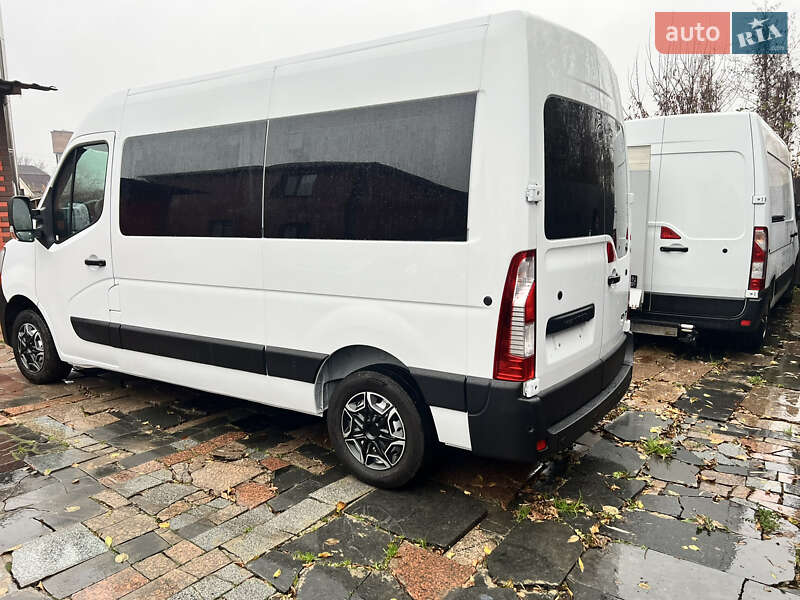 Минивэн Renault Master 2020 в Коростене