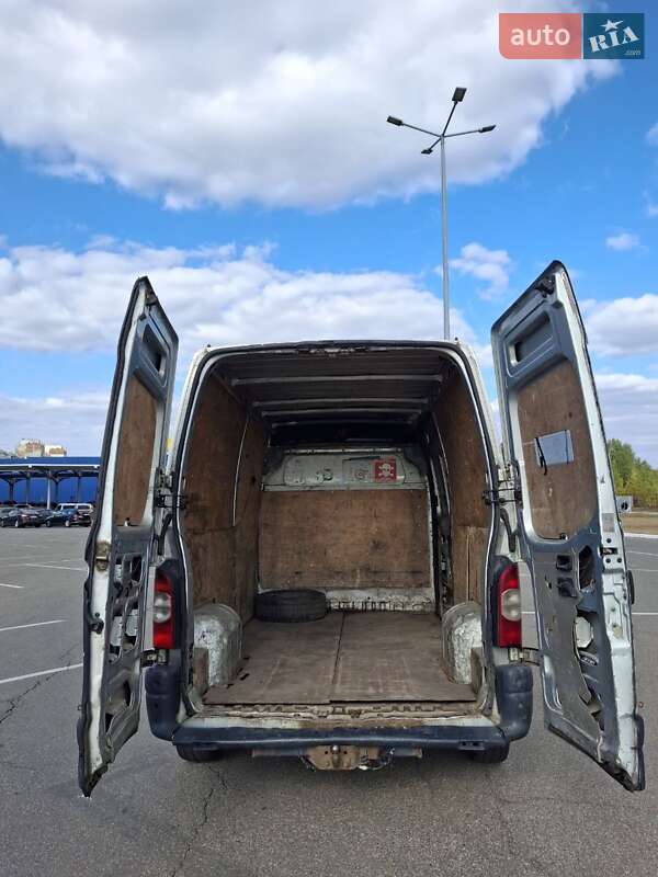 Грузовой фургон Renault Master 2007 в Киеве