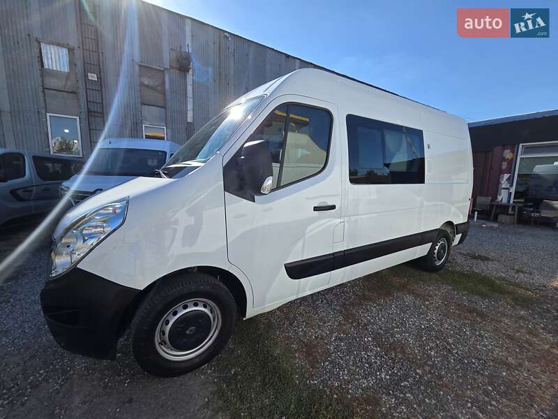 Вантажний фургон Renault Master 2017 в Одесі