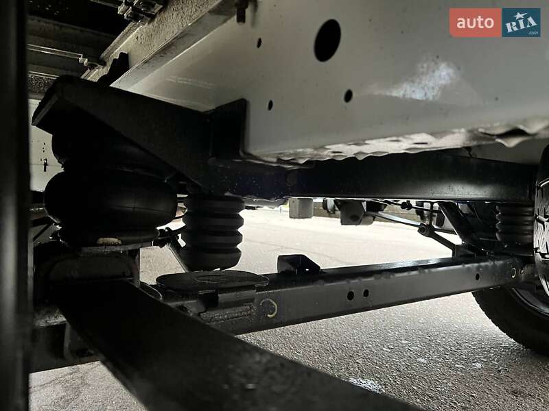 Тентованый Renault Master 2021 в Киеве