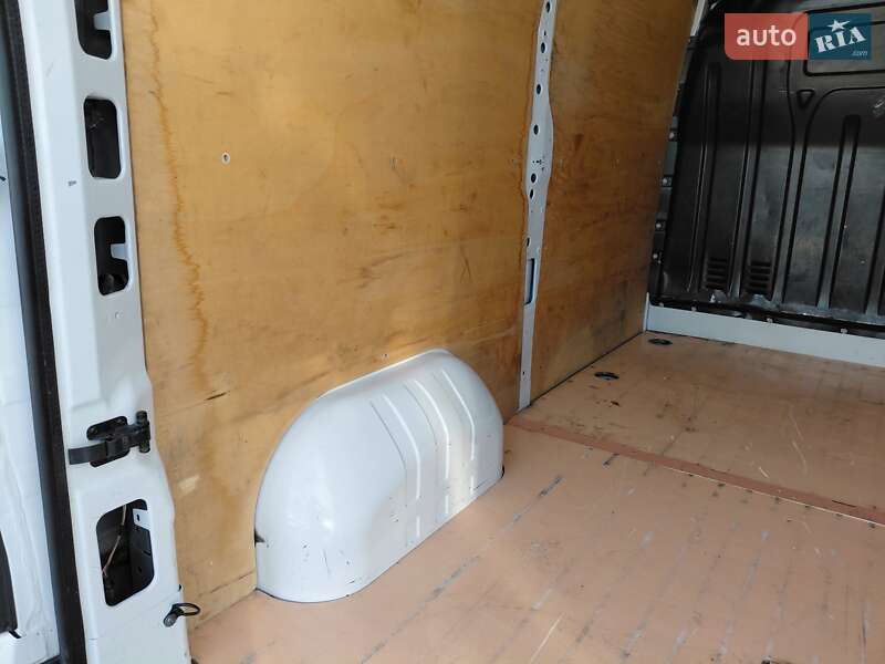 Грузовой фургон Renault Master 2022 в Ивано-Франковске