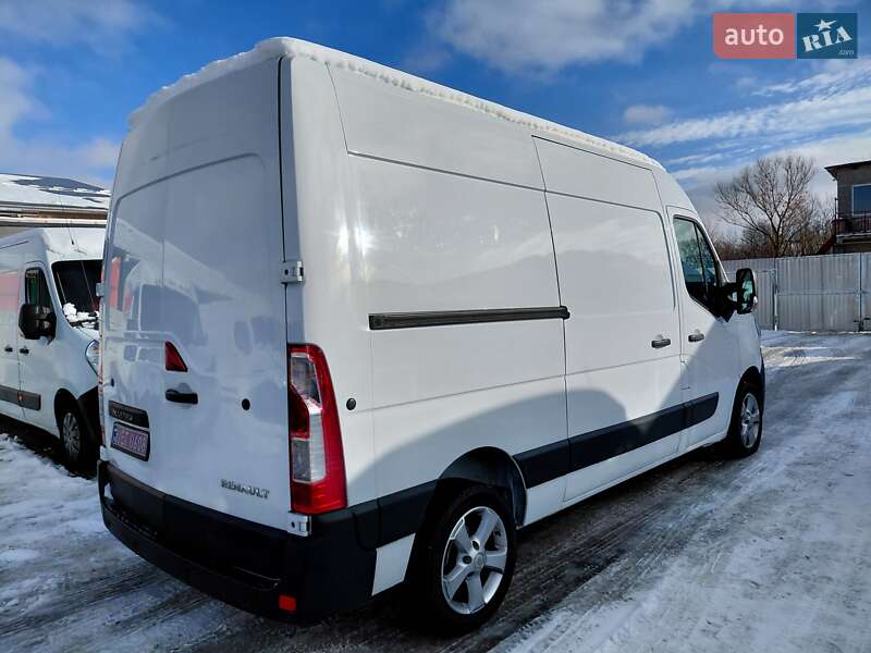 Грузовой фургон Renault Master 2022 в Ивано-Франковске