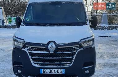Вантажний фургон Renault Master 2022 в Полтаві