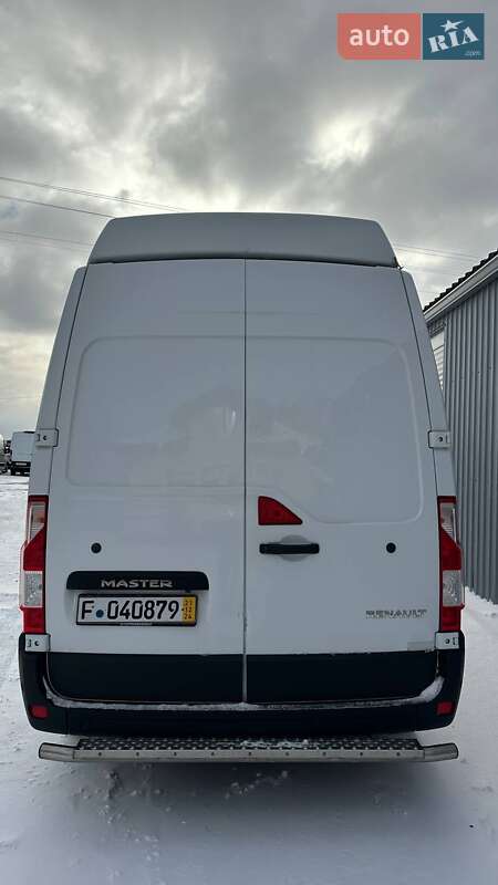 Грузовой фургон Renault Master 2022 в Дубно