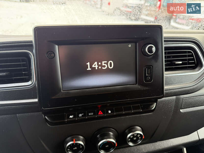 Грузовой фургон Renault Master 2022 в Дубно