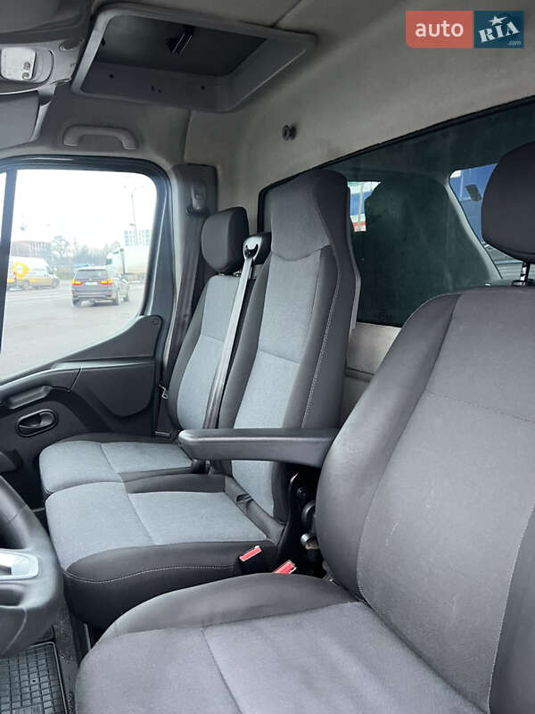 Тентованый Renault Master 2021 в Луцке