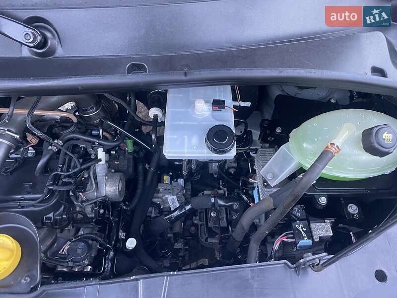 Вантажний фургон Renault Master 2017 в Ковелі фото 47 Вантажний фургон Renault Master 2017 в Ковелі