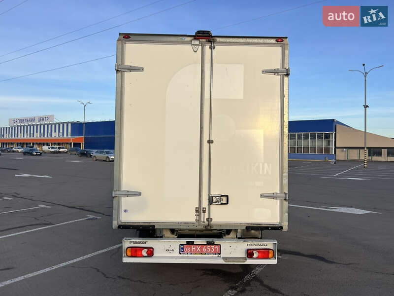 Грузовой фургон Renault Master 2019 в Луцке