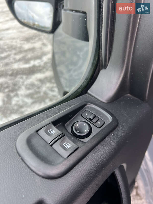 Тентованый Renault Master 2021 в Луцке