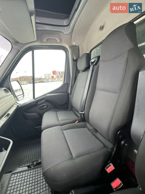 Тентованый Renault Master 2021 в Луцке