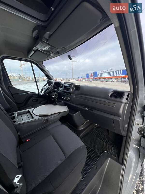 Тентованый Renault Master 2021 в Луцке