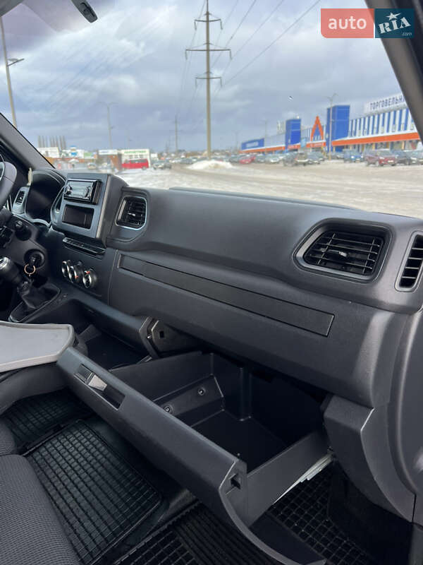 Тентованый Renault Master 2021 в Луцке