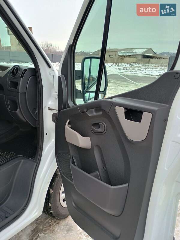 Грузовой фургон Renault Master 2017 в Дубно фото 19 Грузовой фургон Renault Master 2017 в Дубно