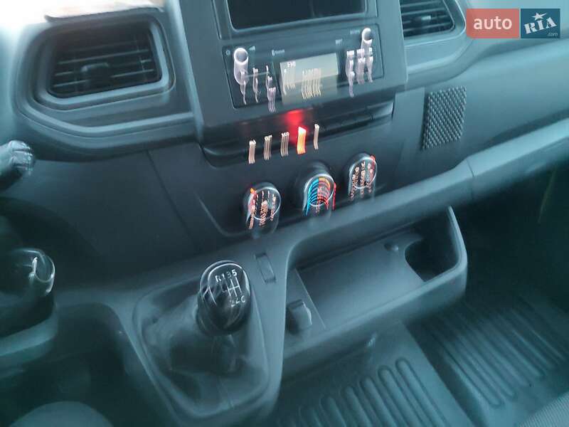 Грузовой фургон Renault Master 2021 в Ивано-Франковске