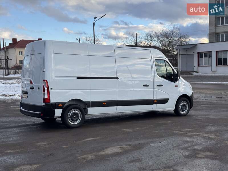 Грузовой фургон Renault Master 2017 в Дубно
