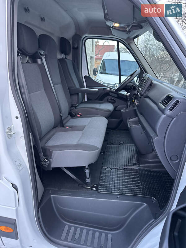 Грузовой фургон Renault Master 2021 в Львове