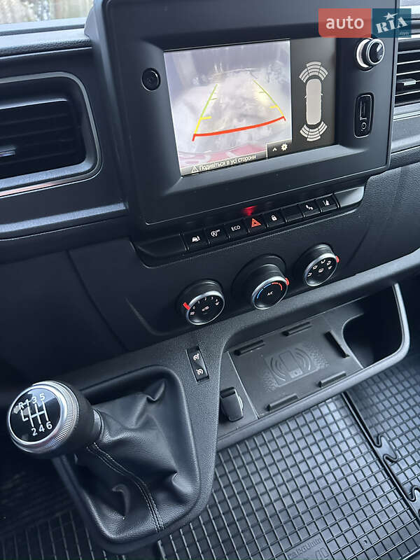 Грузовой фургон Renault Master 2021 в Львове