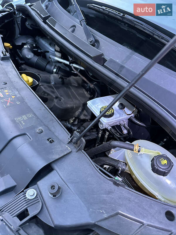 Грузовой фургон Renault Master 2021 в Львове