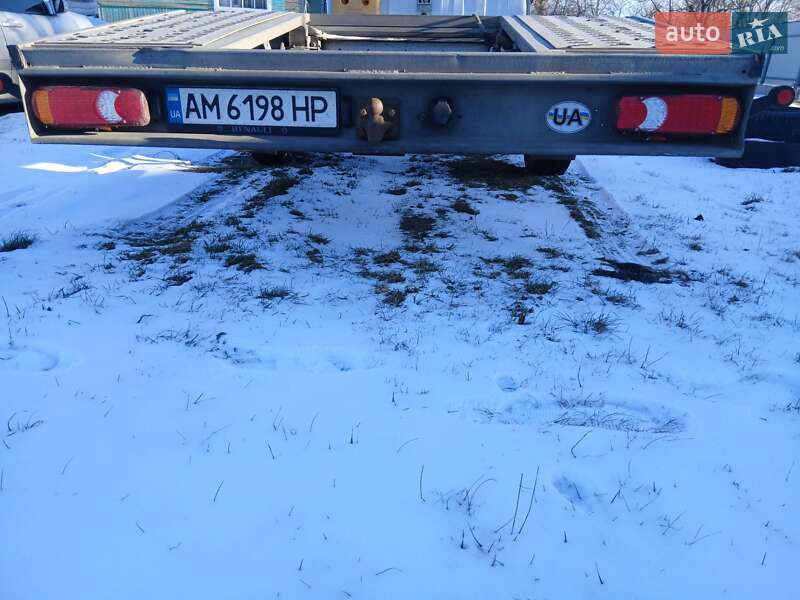 Автовоз Renault Master 2014 в Ківерцях