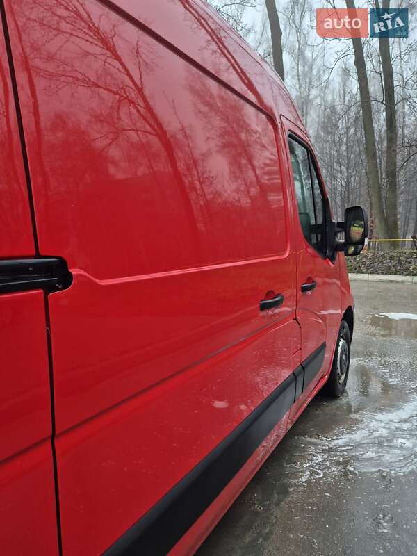 Микроавтобус грузовой (до 3,5т) Renault Master 2018 в Тернополе