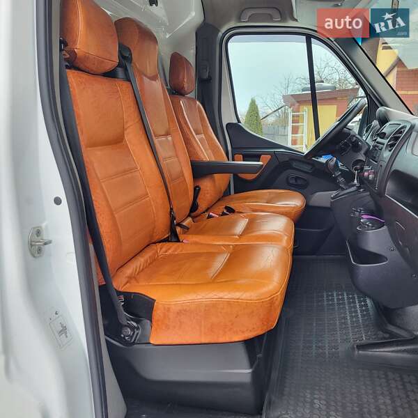 Грузовой фургон Renault Master 2014 в Смеле