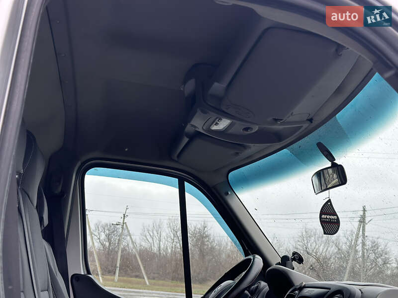 Грузовой фургон Renault Master 2017 в Первомайске