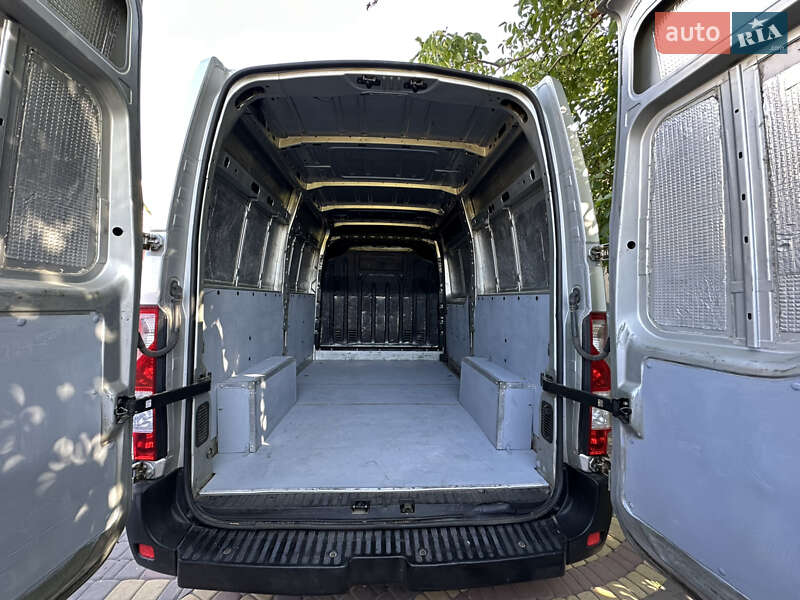 Грузовой фургон Renault Master 2017 в Первомайске