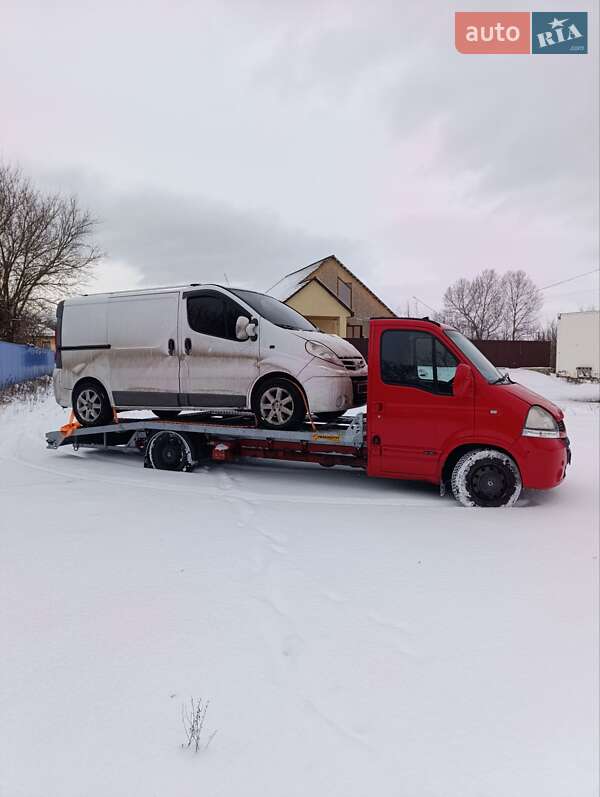 Эвакуатор Renault Master 2008 в Изюме