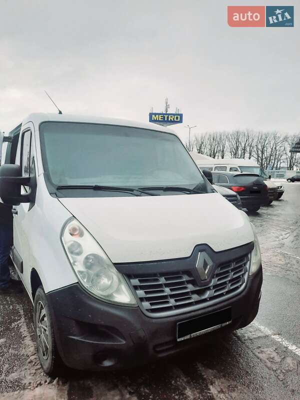 Грузовой фургон Renault Master 2015 в Днепре