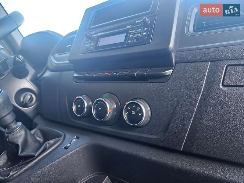 Грузовой фургон Renault Master 2022 в Бердичеве