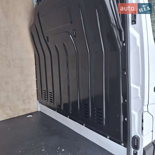 Грузовой фургон Renault Master 2020 в Дубно