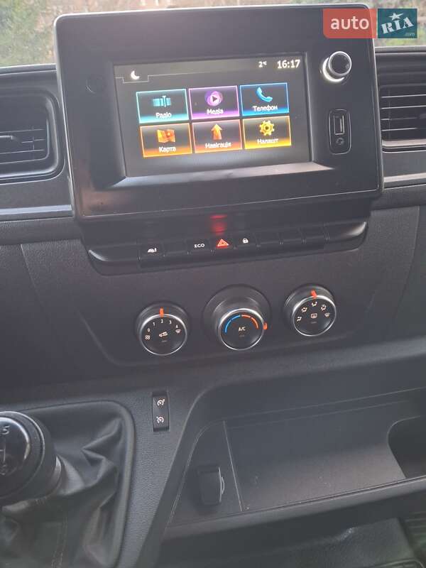 Вантажний фургон Renault Master 2021 в Дубні