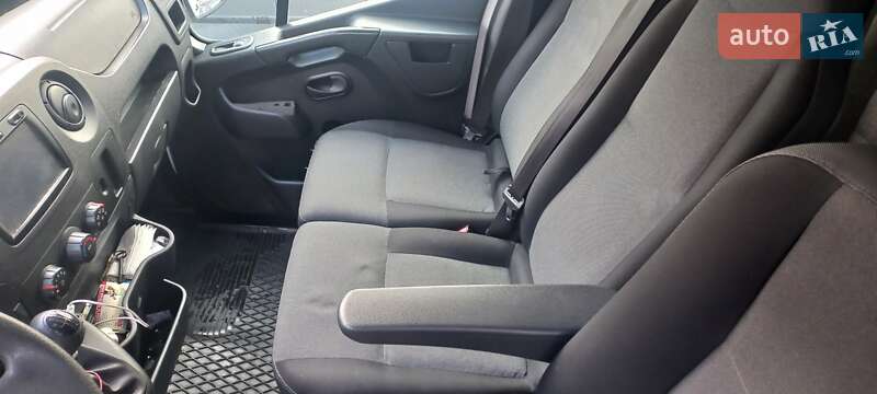 Микроавтобус Renault Master 2019 в Южноукраинске фото 12 Микроавтобус Renault Master 2019 в Южноукраинске