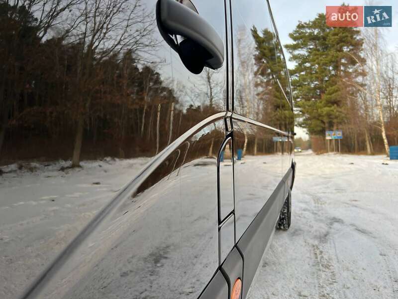 Грузовой фургон Renault Master 2022 в Киеве