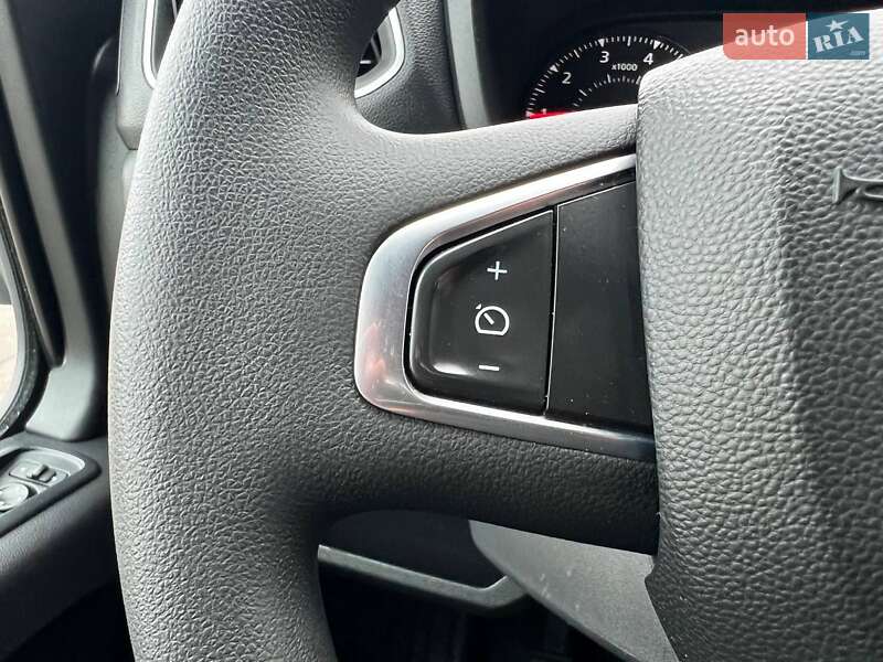 Тентованый Renault Master 2021 в Киеве