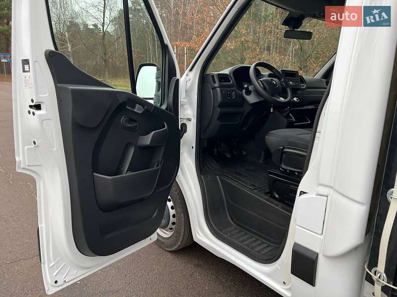 Тентованый Renault Master 2021 в Киеве