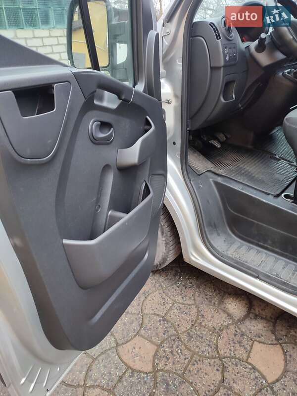 Мікроавтобус вантажний (до 3,5т) Renault Master 2019 в Харкові